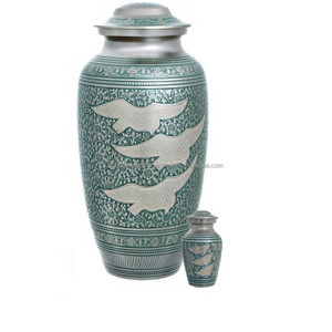 Urnes funéraires en laiton de haute qualité avec doublure design urnes funéraires en métal fini marbre or et gris pour cendres humaines - Product Image 6