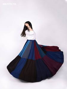 Lehenga de Moda Femenina de Rayón/Algodón/Vichitra/Georgette de la Mejor Calidad con Paneles Multicolor Vibrantes/Color Único y Lona y Diseño Acampanado - Product Image 2