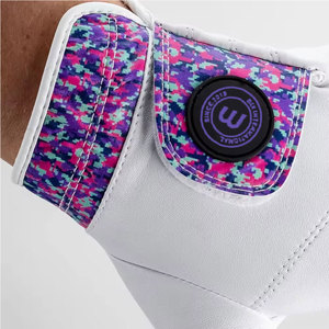 ถุงมือกอล์ฟแบบมีรูระบายอากาศ ใส่สบาย เหมาะสำหรับการฝึกซ้อมกีฬากลางแจ้งทุกวัน - Product Image 3