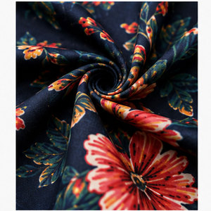Camisa Gráfica de Lujo Premium para Hombre, Ropa Personalizada con Impresión de Alta Definición y Material Transpirable - Product Image 6