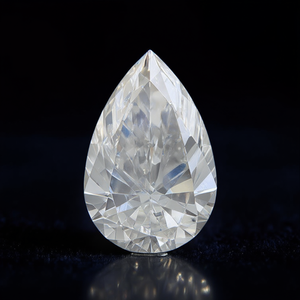 Diamant cultivé en laboratoire IGI certifié 10,01 carats, taille poire, VS1, haute qualité et polyvalent - Product Image 3