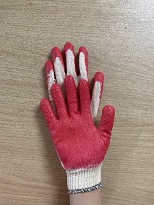 ถุงมือถักเคลือบไนไตรล์สีแดง แบบสวมได้ทั้งสองมือ สำหรับทำความสะอาดบ้านและป้องกัน - Product Image 6
