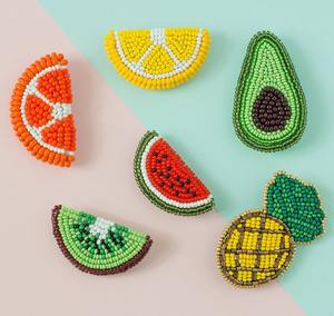 Porte-clés brodé artisanal personnalisé en perles (banane/cerise/fraise/soleil/hibou/vin) pour sacs, breloque fabriquée à la main en Inde, Etsy - Product Image 5