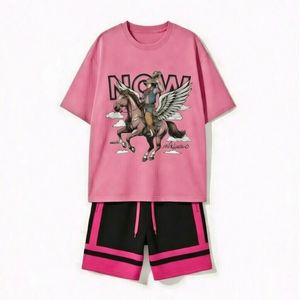 Ensemble T-shirt et short graphiques surdimensionnés imprimés sur mesure pour homme – Tenue décontractée streetwear deux pièces tendance pour l'été, coupe ample - Product Image 5