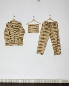 Ensemble de pyjama léger en coton pour l'été, imprimé à la main, pour femmes, prix de gros - Product Image 1