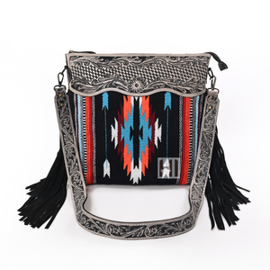 Bolso de Mano Estilo Bohemio Azteca con Correa de Cuero Hecha a Mano - Product Image 1