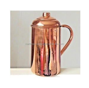 Vaso hecho a mano de cobre elegante con acabado duradero Purificación natural Diseño indio tradicional atemporal Reutilizable sostenible - Product Image 3