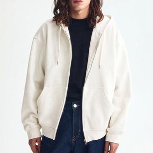 Sweat-shirt à capuche zippé pour homme, gris chiné, avec imprimé graphique sur la poitrine, fermeture éclair intégrale, vêtement de sport décontracté, vente en gros personnalisée - Product Image 3