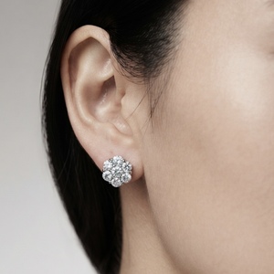Boucles d'oreilles clous en or blanc 18 carats avec diamants de laboratoire taille brillant rond, style classique, prix de gros directement du fournisseur, bijoux - Product Image 3