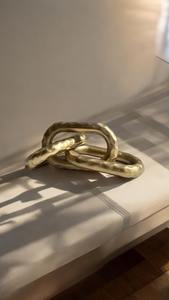 Décoration intérieure : Chaînes en résine personnalisables, très grandes et aux couleurs claires, maillons en résine multicolores de grande taille disponibles. - Product Image 2