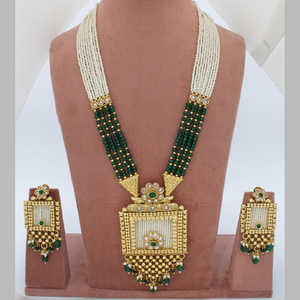 Ensemble collier en plaqué or avec pierre Pota et perles 10581336GR Ensemble de bijoux fins exquis - Product Image 1