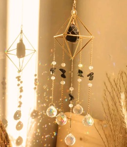 Hermosos atrapasoles de cristal y metal, elegantes decoraciones colgantes para ventanas, decoración para el hogar y el jardín, hechos a mano en India. - Product Image 3