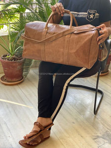 Nouveau sac à bagages de nuit en cuir Crunch fait à la main de haute qualité véritable sac à bagages de voyage en cuir pleine fleur personnalisé - Product Image 3