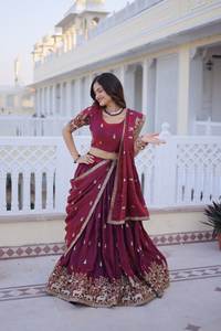 Lehenga Choli Dupatta de seda con bordado de diseñador indio, el más vendido, listo para usar, traje de fiesta y boda con vestido de seda. - Product Image 3