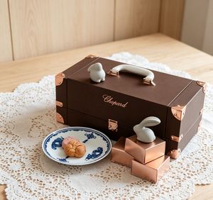 Caja de Regalo para Pastel Lunar de Cartón Rígido Personalizada con Impresión Premium, Empaque de Lujo, Materiales Reciclados, Logotipo de Marca Personalizado - Product Image 1