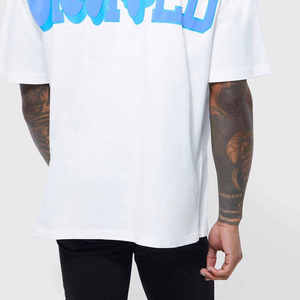 เสื้อยืดผู้ชายทรงโอเวอร์ไซส์ สไตล์ฮิปฮอป สตรีทแวร์ ผ้าโพลีเอสเตอร์/คอตตอน 350 กรัม เป็นมิตรต่อสิ่งแวดล้อม รับผลิตตามแบบ พร้อมสกรีนโลโก้ด้านหน้า - Product Image 6
