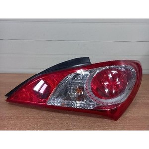 Conjunto de Faro Trasero Derecho, Usado, OEM 924022M000 - Product Image 1