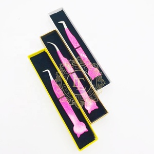 ที่หนีบขนตาปลอมสีชมพูสำหรับหน้าแมวสีชมพู - Product Image 5