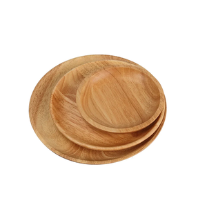 Plato de Madera Maciza Rústica, Plato para Pizza Sostenible Más Vendido, con Acabado Pulido para Fiestas, Platos de Madera de la Mejor Calidad - Product Image 1