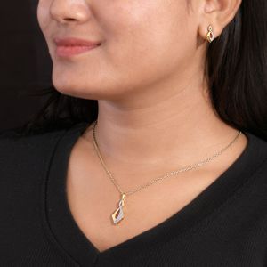 Ensemble collier et boucles d'oreilles en diamants de laboratoire, pendentif infini torsadé, bijoux en or bicolore avec diamants, cadeau de mariage pour femme - Product Image 4