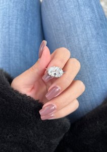 แหวนเพชรทรงรี 3.01 กะรัต เพชรเพาะเลี้ยงในห้องปฏิบัติการ ดีไซน์หรูหราสำหรับผู้หญิง ทองคำแท้ 14k แหวนเพชรเม็ดเดี่ยว สำหรับเป็นของขวัญแทนคำมั่นสัญญา - Product Image 4