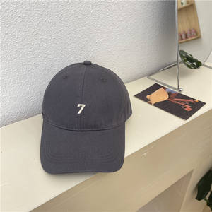 2026 high quality Sporty 7-Panel Polyester/Cotton Four Seasons Adjustable Cap with Front Panel Design - Product Image 3