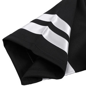 Camisetas de Fútbol Personalizadas de Malla Transpirable de Secado Rápido de Alta Calidad con Nombre de Equipo Impreso - Product Image 5