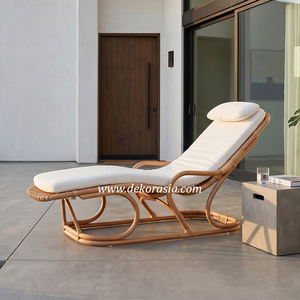Chaise longue en rotin inclinable avec coussin pour jardin extérieur, patio, bord de piscine, mobilier de resort - Product Image 2