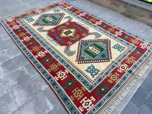 Alfombra Knots Vibrante Tejida a Mano en Turquía, Lana/Seda, Patrones Geométricos Modernos, Ecológica, Antideslizante, Resistente a la Suciedad, Látex, 1 Pieza - Product Image 4