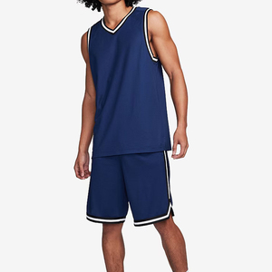 Ensemble de maillot de basket-ball bleu marine pour homme avec bordure blanche, short et débardeur de style sportif à séchage rapide - Product Image 1