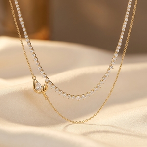 Collar de tenis en capas con un brillante hilo de diamantes, cadena de cable delicada y perla de laboratorio con corte en forma de lágrima - Product Image 1