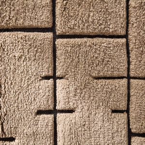 Tapis Beni Ourain 100% laine noué à la main – Tapis berbère marocain géométrique shaggy fait main, taille personnalisée, vente en gros - Product Image 6