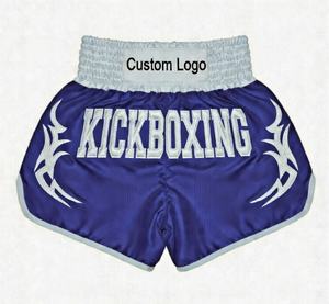 Shorts de Muay Thai et de Kickboxing brodés sur mesure, en satin gris avec motif flamme noire, logo personnalisé, taille élastique, shorts d'entraînement - Product Image 3