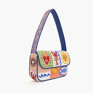Bolso Tote Cuadrado de Algodón con Patrón de Mariposas Bordadas en Rosa, Hecho a Mano en India, Personalizable, para Uso Diario, Promocional - Product Image 3