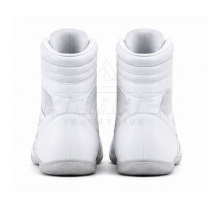 Chaussures de boxe respirantes et performantes avec lacets sécurisés et confortables pour l'entraînement - Product Image 2