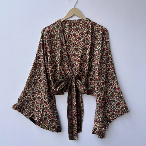 Haut en soie indienne style bohème pour femme, débardeur à nouer, chemisier d'été pour les vacances - Product Image 1