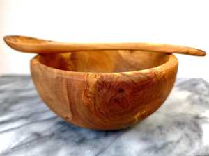 Bol décoratif écologique en bois d'olivier, fait main, en bois méditerranéen dense et durable, pour salade - Product Image 2