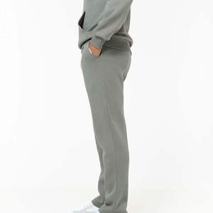 Chándales para mujer personalizados de nailon 100% nailon, cortavientos, chándal reflectante de forro polar para niñas, chándal para mujer, fabricante OEM ODM - Product Image 4