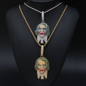 Colgante de Plata 925 Bañado en Oro de 18K con Moissanita, Diseño Cara de Joker, Estilo Hiphop, Unisex, Corte Brillante Redondo, Ideal para Fiestas - Product Image 2