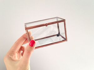 Boîtes à bijoux en métal et verre avec cadre métallique pour l'organisation des bijoux et un usage décoratif, boîtes de rangement en verre personnalisées - Product Image 2