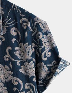 เสื้อเชิ้ตพิมพ์ลายดอกไม้สำหรับผู้ชายสั่งทำจำนวนมาก แขนสั้น ติดกระดุม สีกรมท่า เหมาะสำหรับวันหยุดพักผ่อนริมชายหาด ผู้ผลิตและจำหน่ายแบบ OEM - Product Image 3