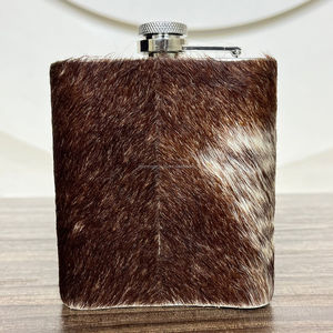 High Quality Portable 8oz Stainless Steel Rustic Cowhide <b>Flask</b> Personalized Western Genuine Leather <b>Hip</b> <b>Flask</b> for Whisky Liquor - Product Image 6