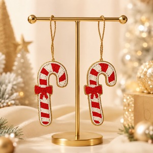 Porte-clés en acrylique fait main avec perles en forme de canne à sucre, pendentif de sac à main de Noël, ornement de sapin de Noël, cadeau de fête - Vente en gros - Product Image 4