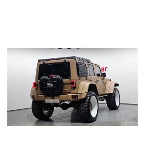 Jeep Wrangler 3.6 Sahara 4 Puertas, Modelo Diciembre 2017, con 38,755 km, Caja de Cambios Automática, Asientos de Cuero, Cámara Trasera - Product Image 2