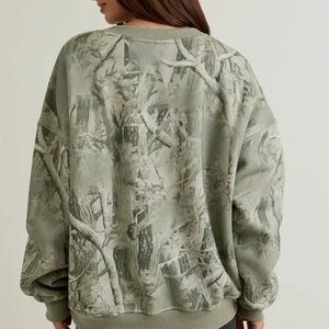 เสื้อสเวตเชิ้ตคอกลมแขนยาวพิมพ์ลายต้นไม้สไตล์วินเทจสำหรับผู้หญิง ทรงโอเวอร์ไซส์ ไหล่ตก สวมใส่สบาย - Product Image 4