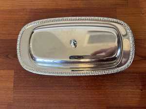 Beurrier de luxe en acier inoxydable avec couvercle – Rangement moderne pour la cuisine - Product Image 4