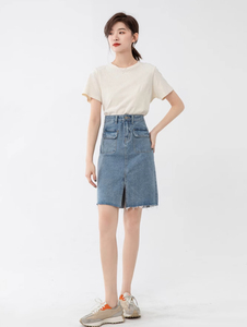 Vente directe usine – Nouvelle jupe en jean décontractée pour femme, longueur genou, unie, avec ceinture boutonnée, style vintage, taille haute, en denim épais - Product Image 4