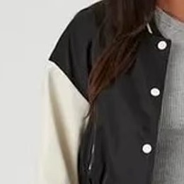 Veste universitaire pour femme de haute qualité, mélange de laine personnalisé, manteau Letterman avec manches en cuir, service d'échantillons OEM/ODM en gros - Product Image 6