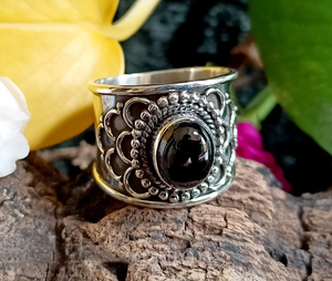 <b>925</b> Sterling <b>Silver</b> Handmade Classic Wedding <b>Ring</b> with Black Onyx Gemstone Fine Engagement and Anniversary Jewellery - Product Image 3