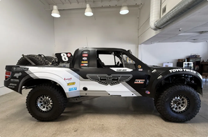 LISTO PARA CONDUCIR - USADO, VOLANTE A LA IZQUIERDA |   Volante a la derecha |   JIMCOOSS TROPHYYSS TRUCKKSS - Product Image 3